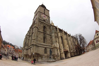 Brasov : Visite guidée de la ville à pied avec du vin