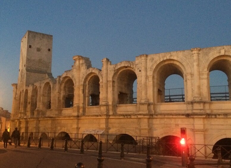 Picture 1 for Activity Arles: Art and History Walking Tour