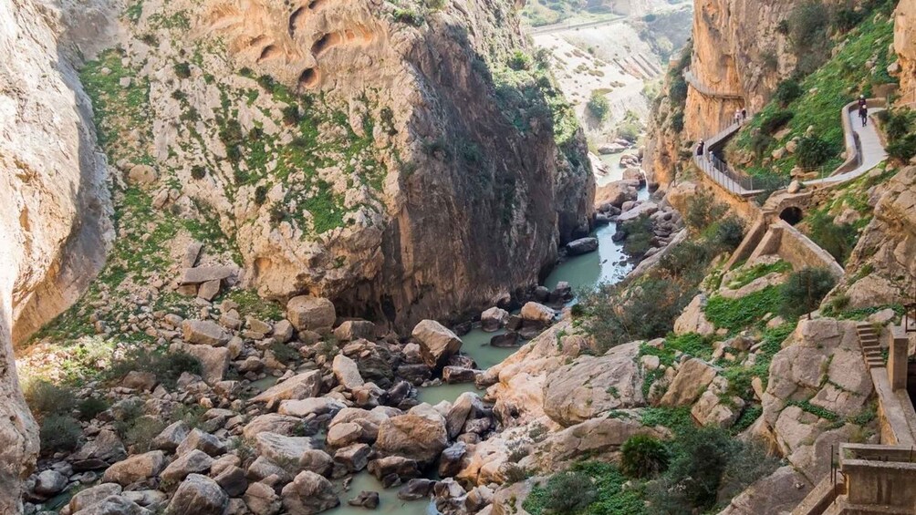 Picture 5 for Activity From Fuengirola: Caminito del Rey Guided Day Trip