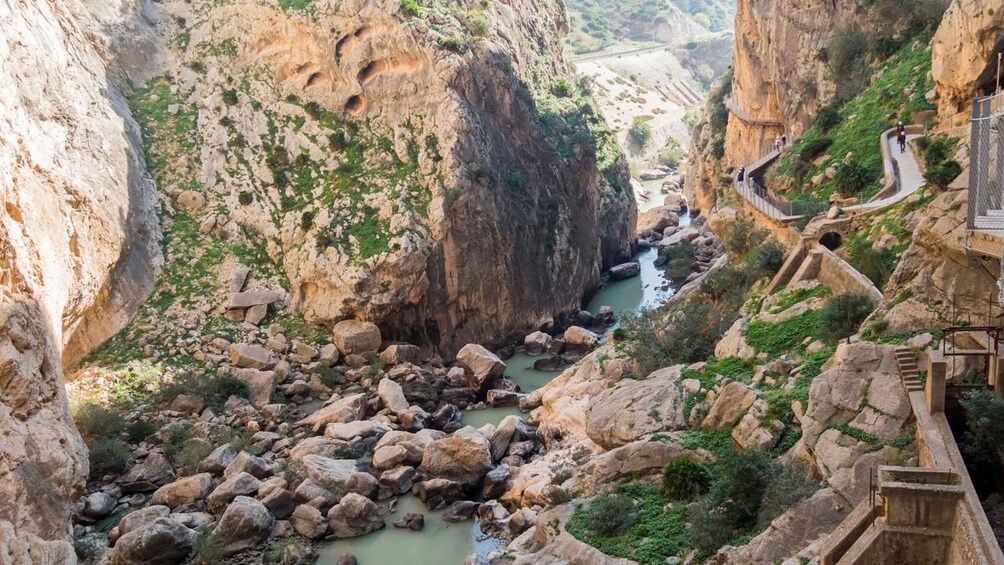 Picture 5 for Activity From Fuengirola: Caminito del Rey Guided Day Trip