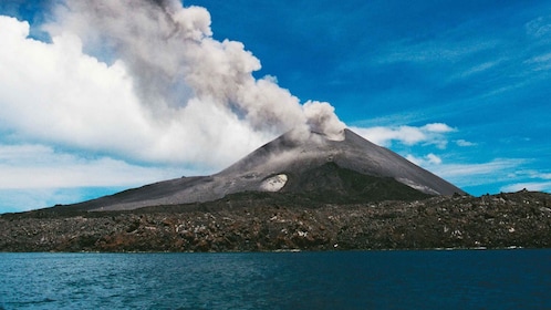 From Jakarta: Mount Krakatoa Guided Tour