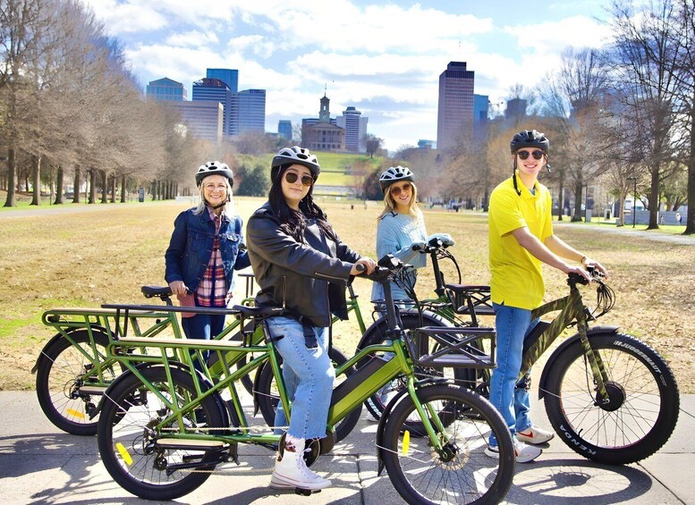 Nashville: Immersive E-Bike Tour of Music City's History