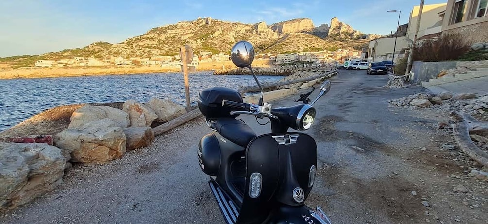 Picture 3 for Activity Marseille: Electric Motorcycle Rental with Smartphone Guide