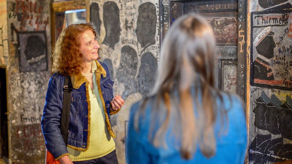 Picture 2 for Activity Heidelberg: Entertaining Guided Tour to Old Town Highlights