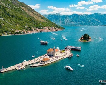 Kotor: Perast and Island- Lady of the Rocks-Speedboat Tour