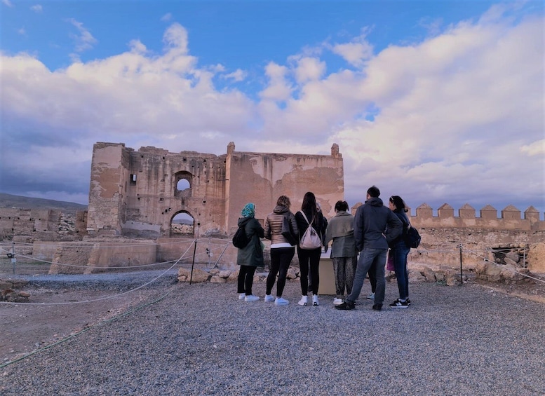 Descubre la fascinante Alcazaba: Historia y vistas únicas