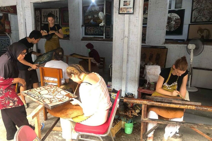 Picture 7 for Activity Yogyakarta: Batik Painting Workshop