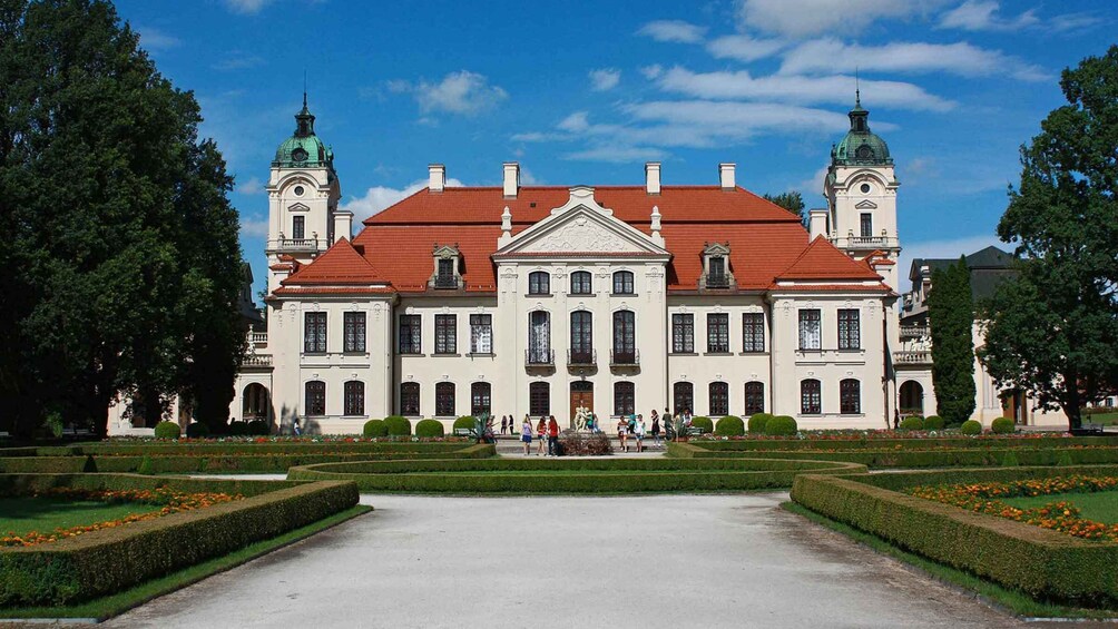 Picture 2 for Activity From Warsaw: Kazimierz Dolny, Lublin, Majdanek & Kozlowka