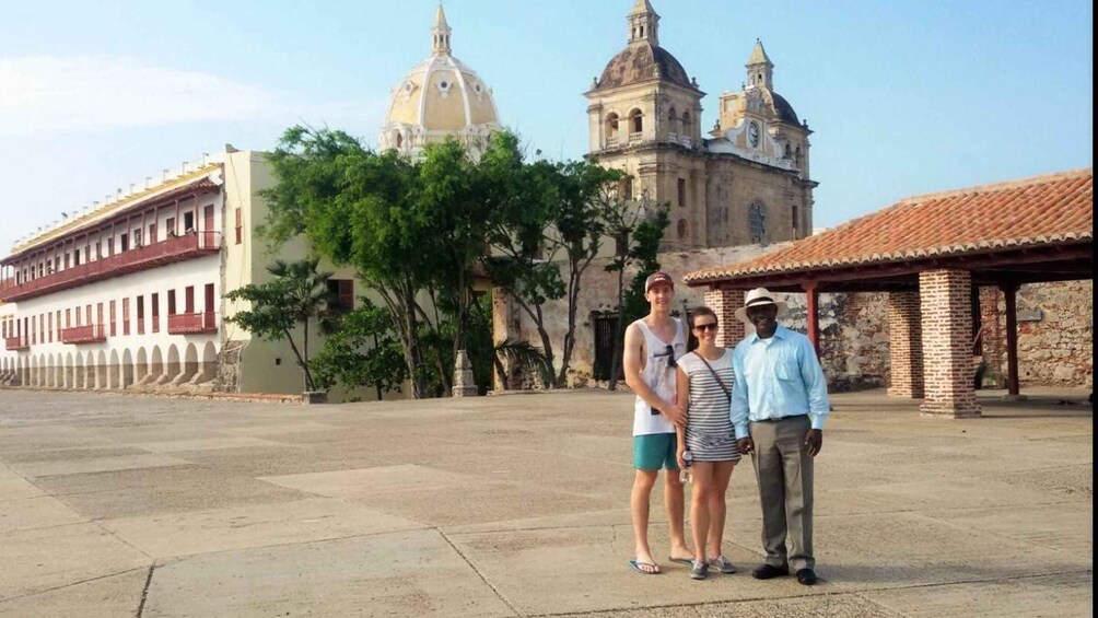 Cartagena: Private City Tour in an Air-Conditioned Vehicle