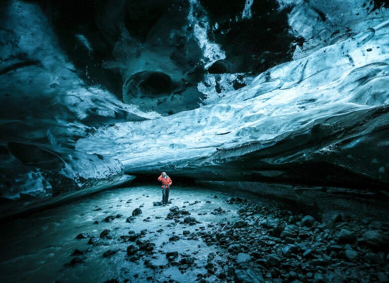 Picture 8 for Activity Iceland: Glacier Zip Line Tour with Hike or Ice Cave Visit