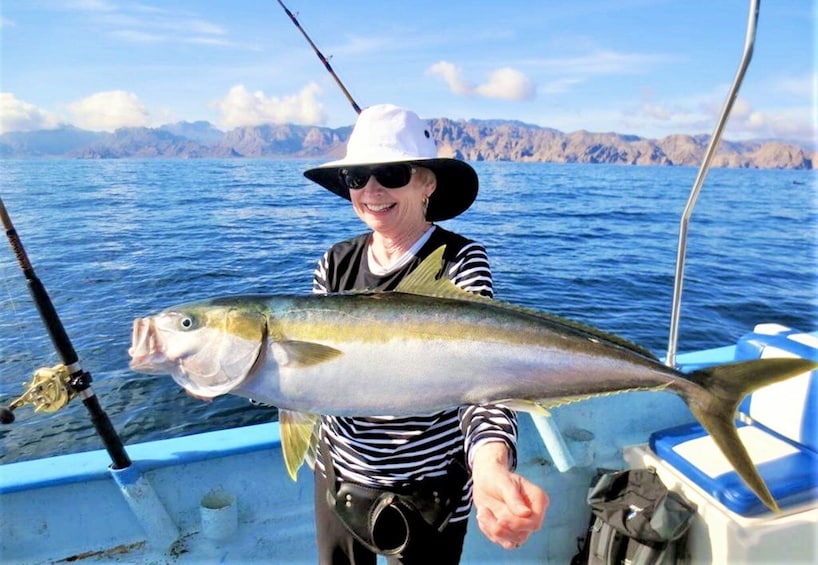 Picture 4 for Activity Private Fishing Charter from Villa del Palmar Hotel
