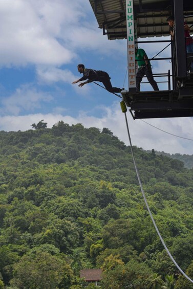 Picture 5 for Activity Bungy Jump in Goa - Jumpin Heights