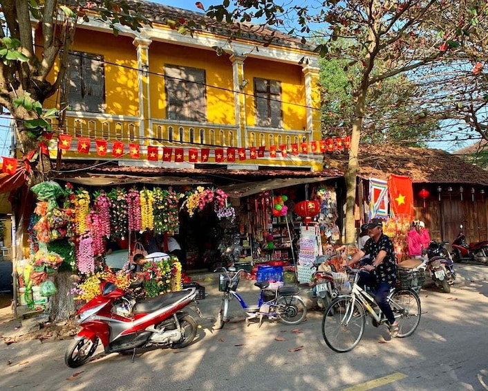 Picture 4 for Activity Shuttle bus Da Nang- Hoi An 8.00 AM/ 12.30 PM/ 4.30 PM