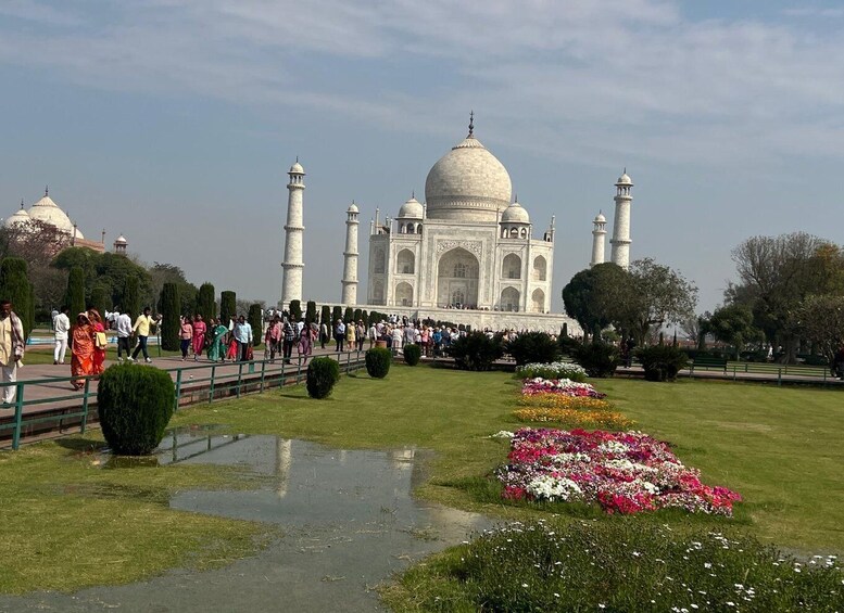 Picture 2 for Activity Agra: Taj Mahal and Mausoleum Tour with guide