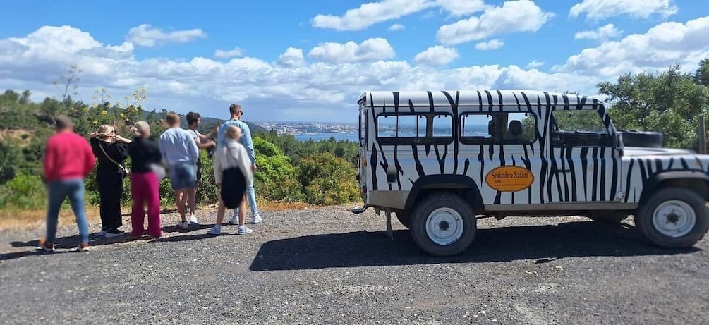 Picture 6 for Activity Boat Trip and Jeep Tour with Lunch in Arrábida