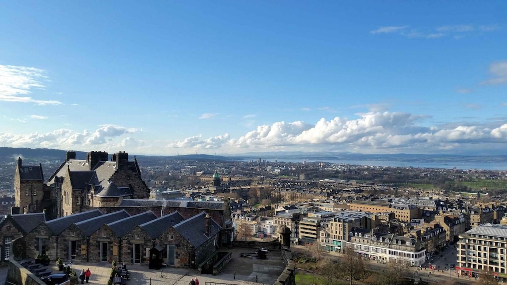 Picture 2 for Activity Edinburgh Castle: Guided Tour with Live Guide