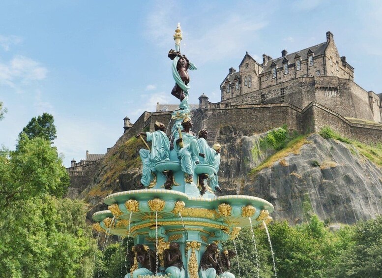 Picture 6 for Activity Edinburgh Castle: Guided Tour with Live Guide