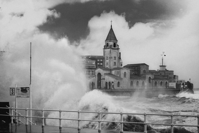 Picture 2 for Activity Private tour to Gijón