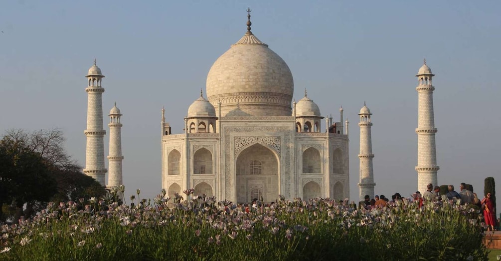 Picture 9 for Activity From Mumbai: Private Guided Taj Mahal Trip with Overnight