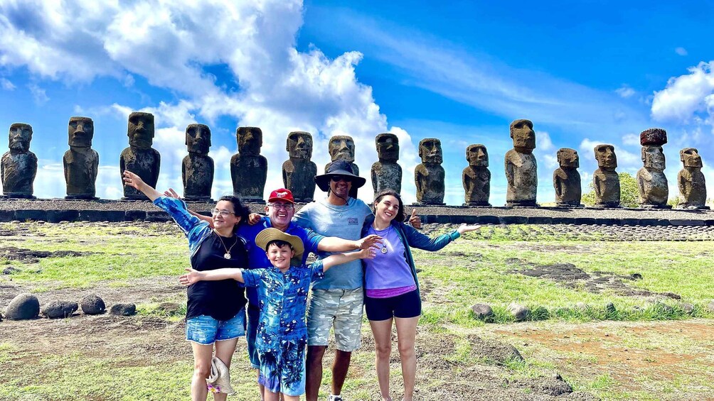 From Hanga Roa: Rapa Nui Culture Sightseeing Tour