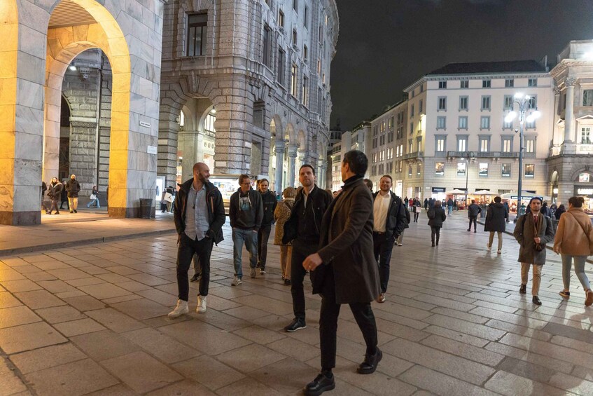 Picture 11 for Activity Milan: Guided Bar-Hopping Tour with Welcome Drink