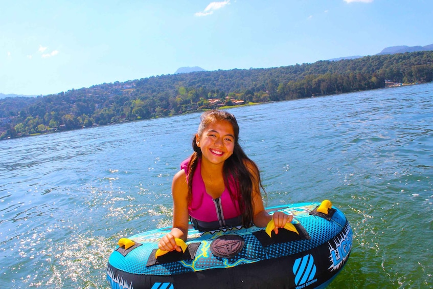 Picture 3 for Activity Valle de Bravo: Fast Boat with aquatic activities