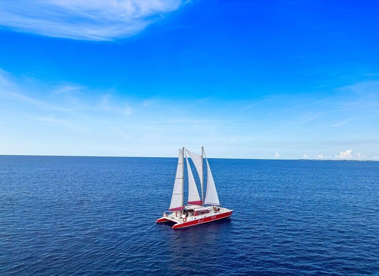 Morning Sail to Boca Catalina with BBQ Lunch