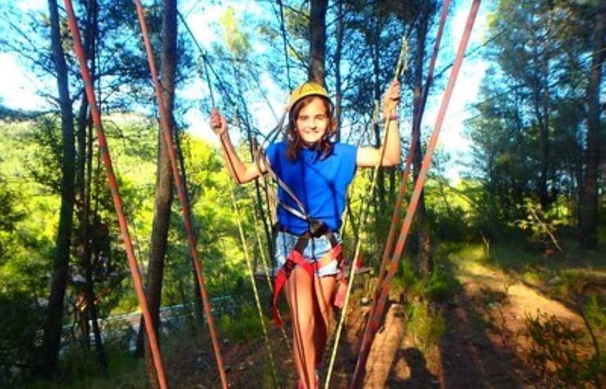 Picture 2 for Activity Montanejos: Forest Adventure – Tibetan Bridges and Zip Line