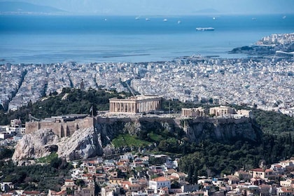 Ateena: Lycabettos-vuori: Timeless Hills Walking Tour & Mount Lycabettus