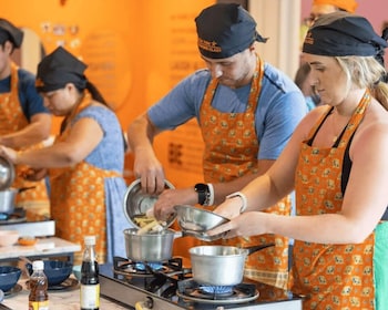 Kelas Memasak Khas Thailand dan Kunjungan ke Kuil Chalong