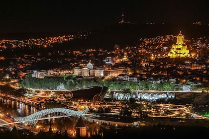 Tbilisi: 2-hours Midnight Express Guided Tour