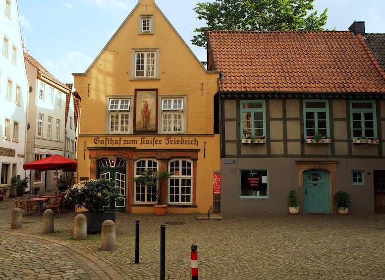 Picture 9 for Activity Bremen: Walking Tour of Historic Schnoor District