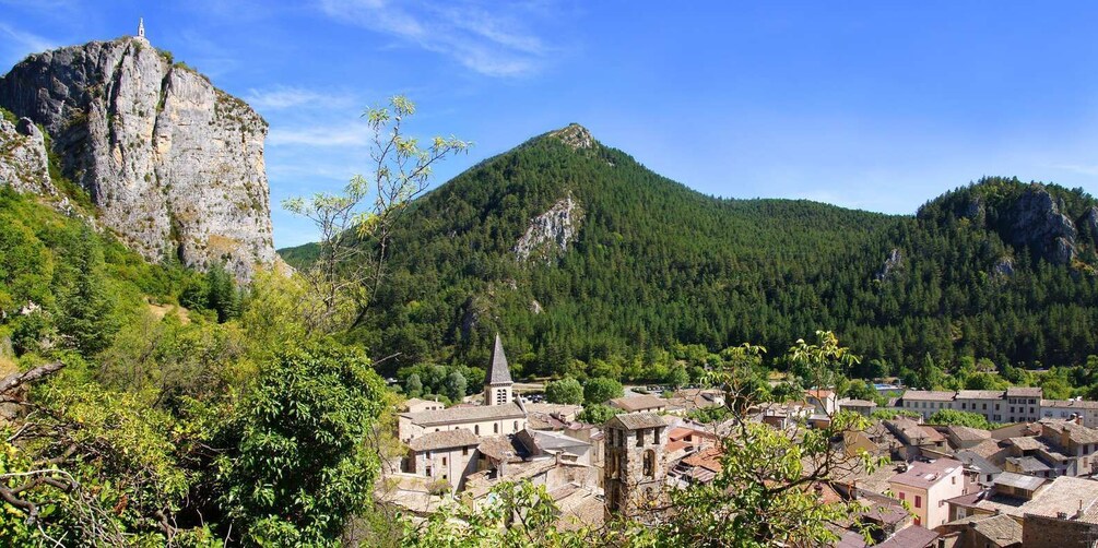 Picture 4 for Activity Nice: The Gorges du Verdon and Ste Croix Lake Full-Day Tour