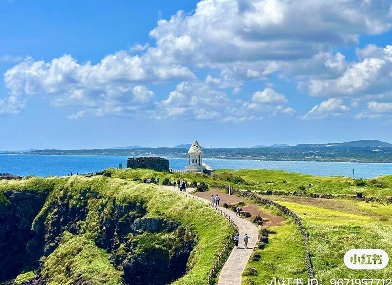 Picture 3 for Activity Jeju: Eastern Route Culture Exploration Day Tour