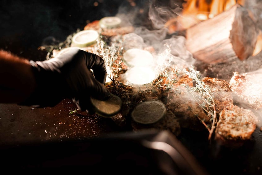 Stuttgart: BBQ & Sunset Tour on the Neckar