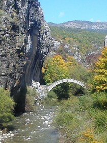 Stenbroar i Zagori