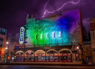 Milwaukee Morbid Mirrorlight Ghost Tours (en anglais)