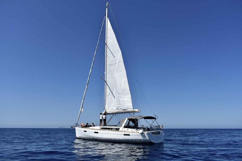 Santorini: 3-Day Oceanis 45 Yacht Charter with Crew