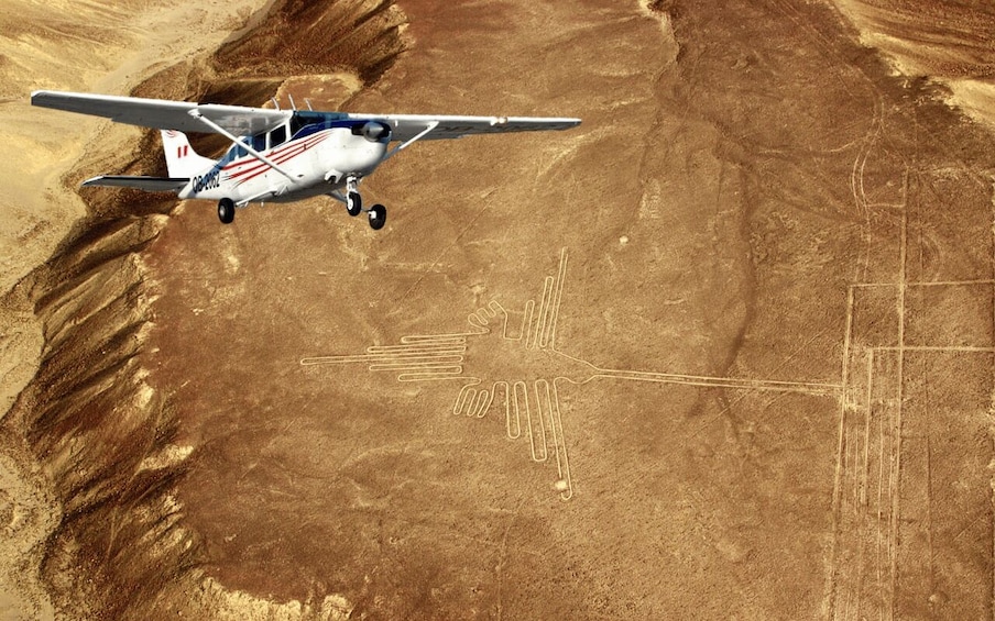 From Lima: Enigmatic Nazca Lines,Huacachina tour with Sunset