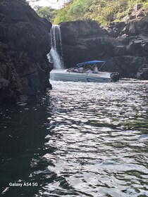 Blue bay: boat trip for ile au cerf (5 islands, barbecue)