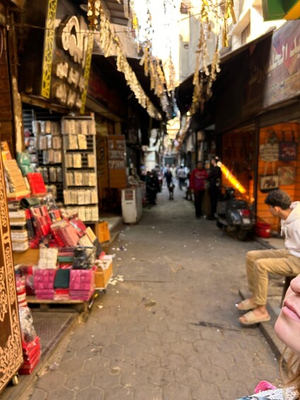 Picture 8 for Activity South Bombay Bazaar Live Tour