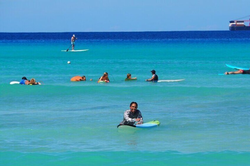 Che’s Surf lesson adventure 