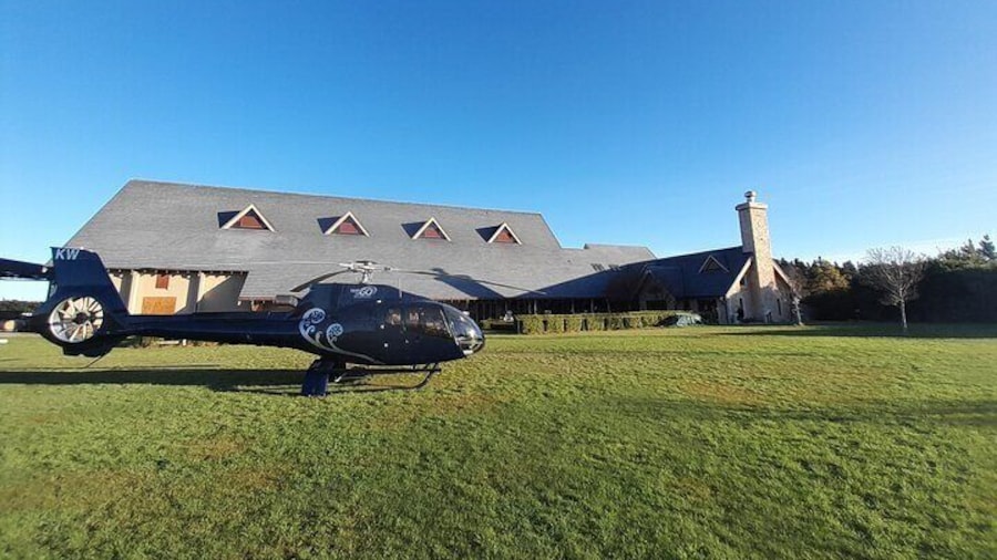 4 hours Helicopter and Winery Tour in Waipara with Lunch