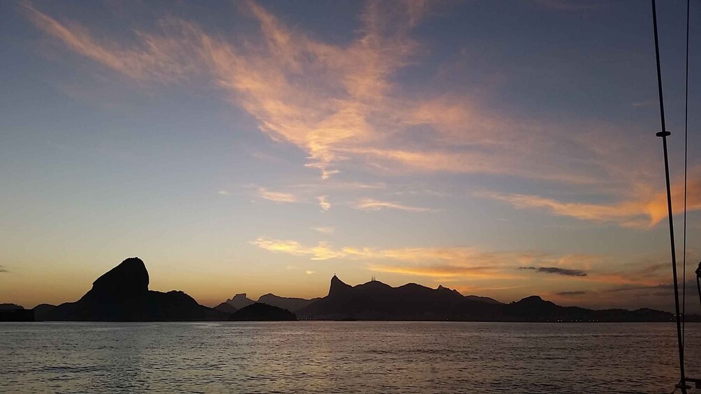 Picture 5 for Activity Rio de Janeiro: Guanabara Bay Sunset Sailing Tour & Drinks