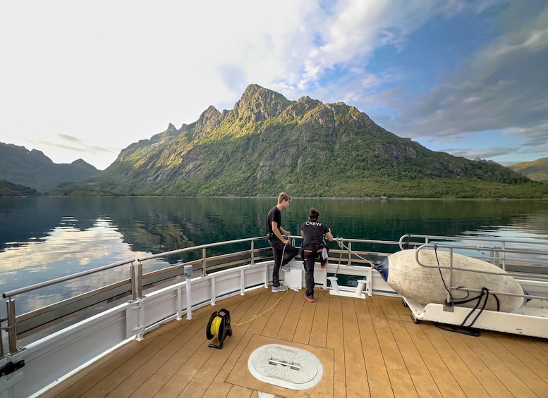 Picture 3 for Activity Sea Eagle Sunset Cruise