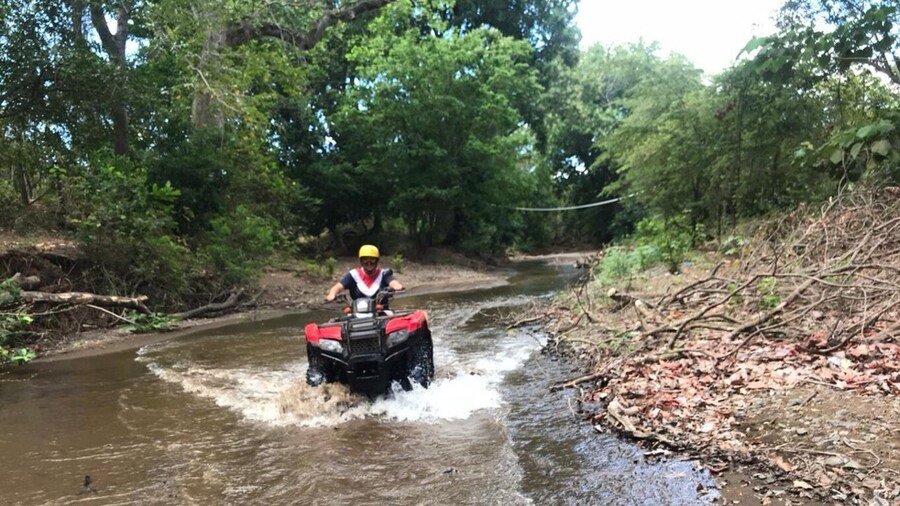Nacascolo: Private ATV Tour to Panama Beach