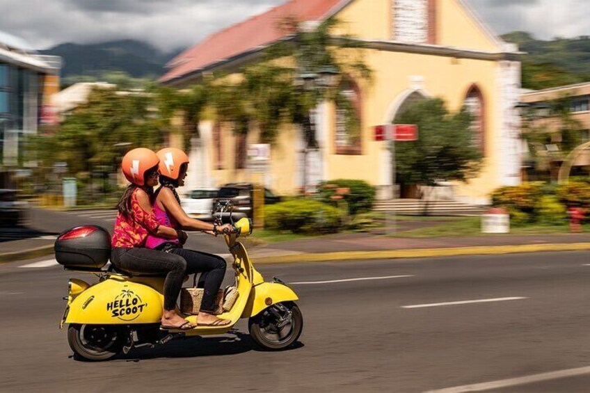 2-seater electric scooter tour