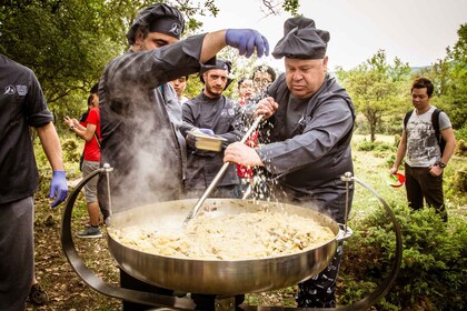 Trøffeljagt i Meteora med frokost og museumsbesøg