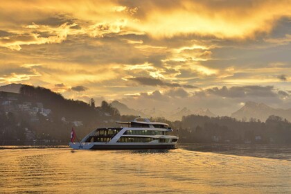 Lac de Lucerne : Croisière dîner aux chandelles