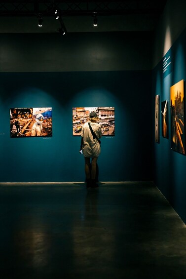 Australia : Steve McCurry. ICONS - An Extraordinary Photography Exhibition